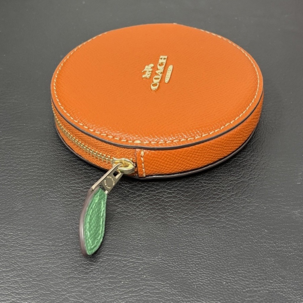 NWT Coach 🍊Orange Coin Case - Picture 5 of 8